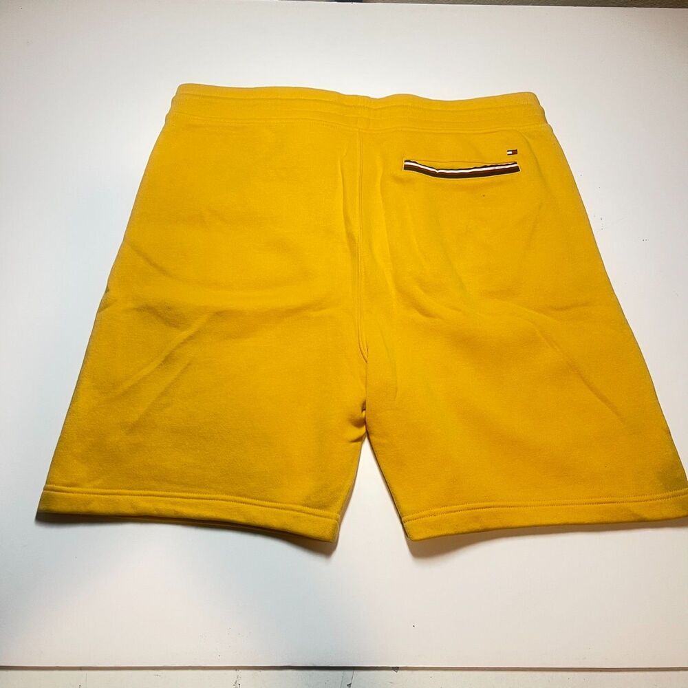 Tommy Hilfiger Sweat Shorts Sz Mens  L Yellow